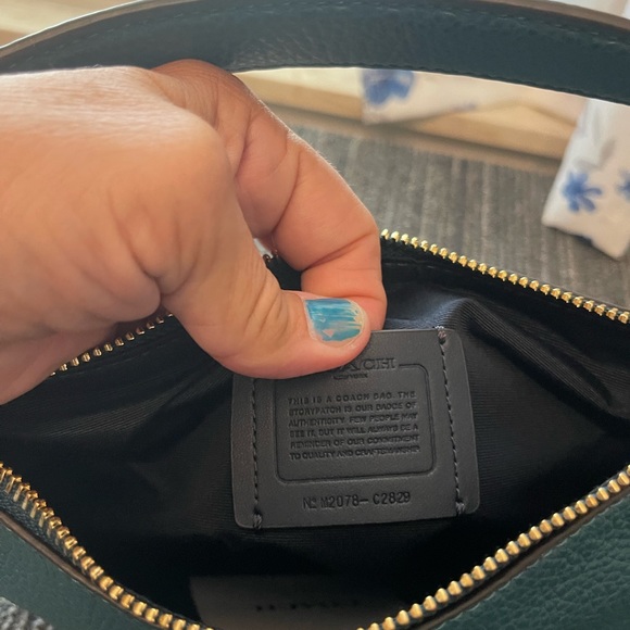Coach small teal handbag - Picture 4 of 5